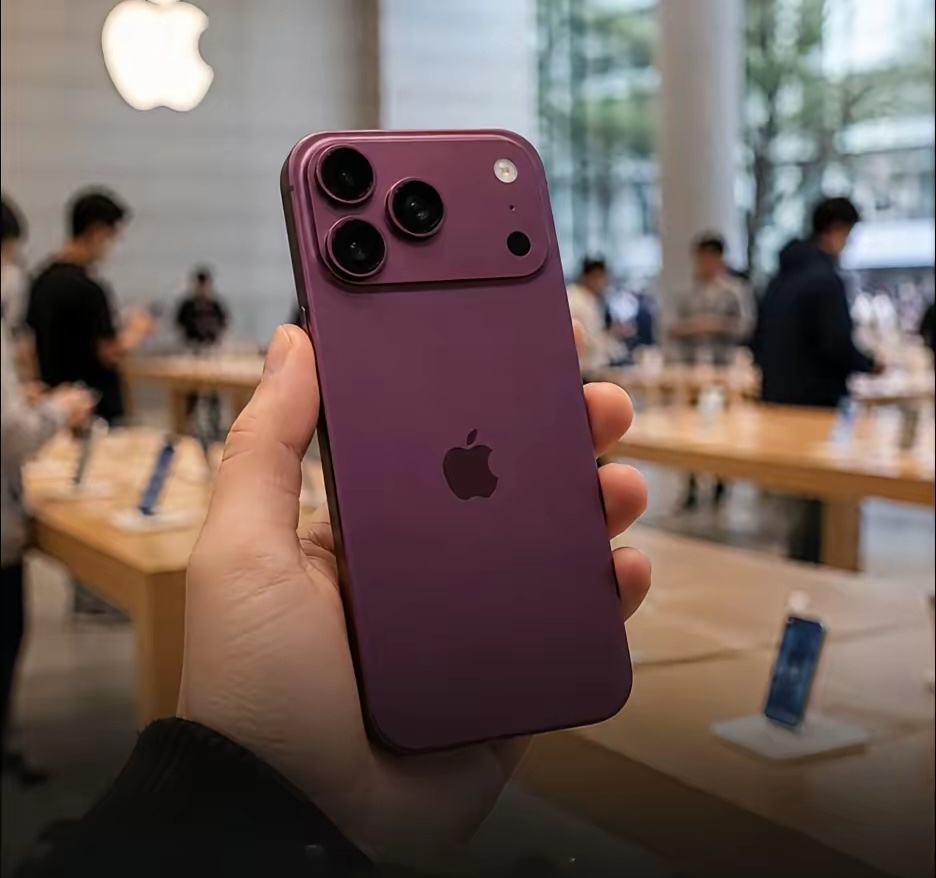 iPhone18Pro起售价或达1399美元换成软妹币大家9500上下，对比iP