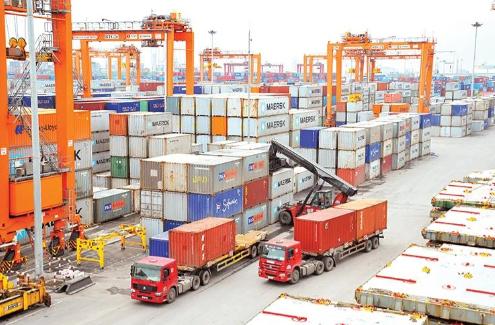 以为去越南能避税？几颗螺丝逼到停工！跨国巨头连夜搬回中国
过去几年，面对高达20