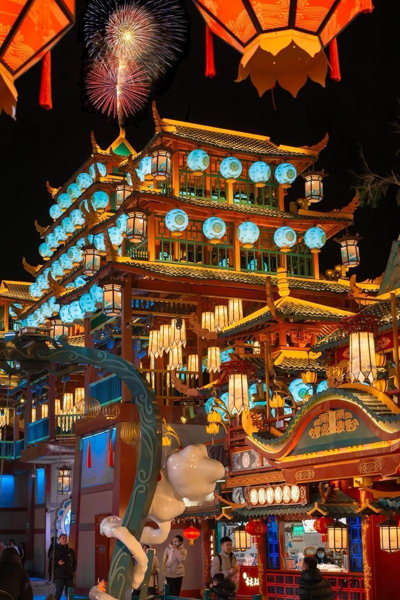 反复改名+强行收费！青岛北岸不夜城，终究开始割韭菜

青岛北岸网红不夜城再度更名