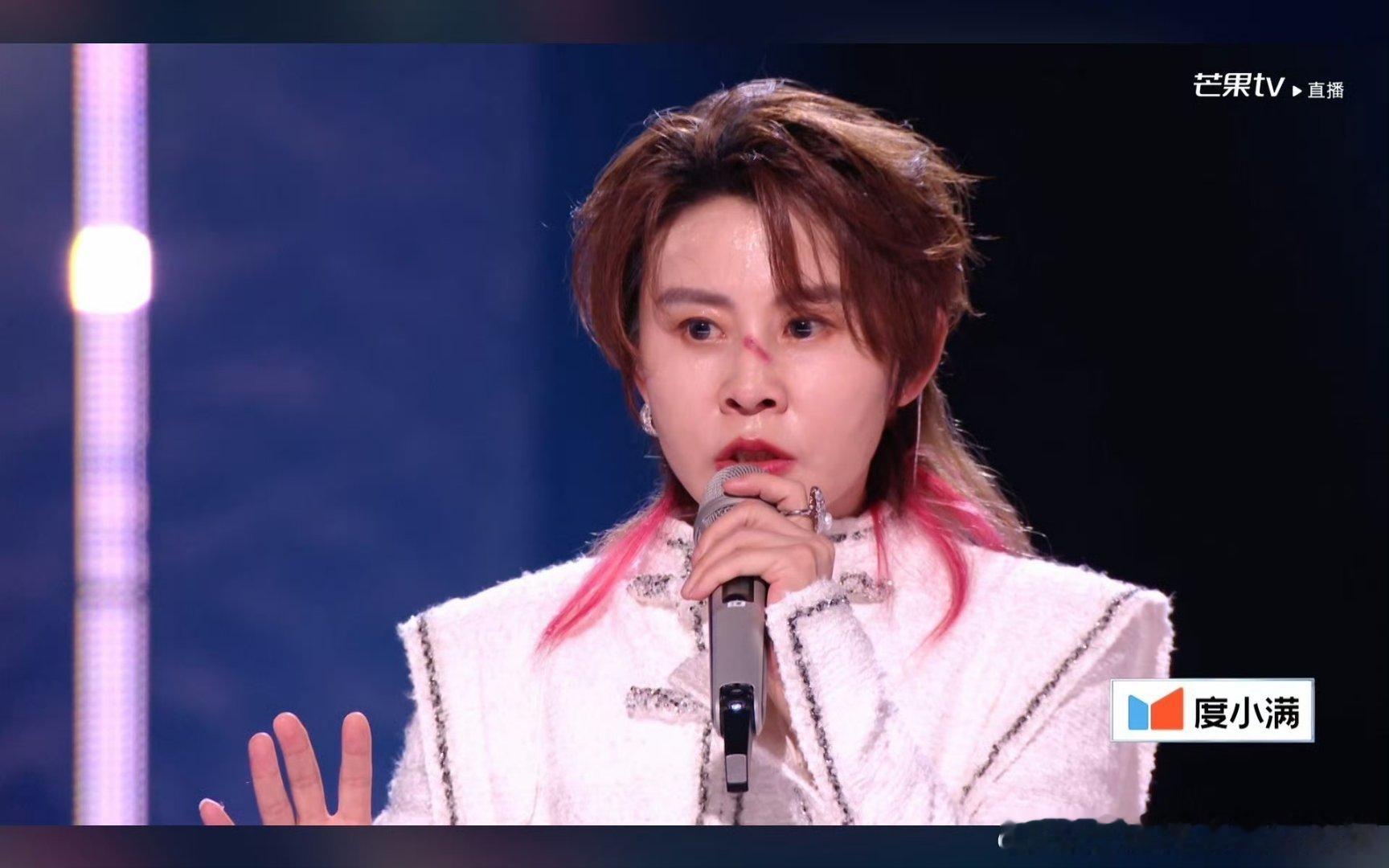 王濛 我们就一个群好像很多人都觉得女生多的地方容易出现报团和建小群的情况，实际上