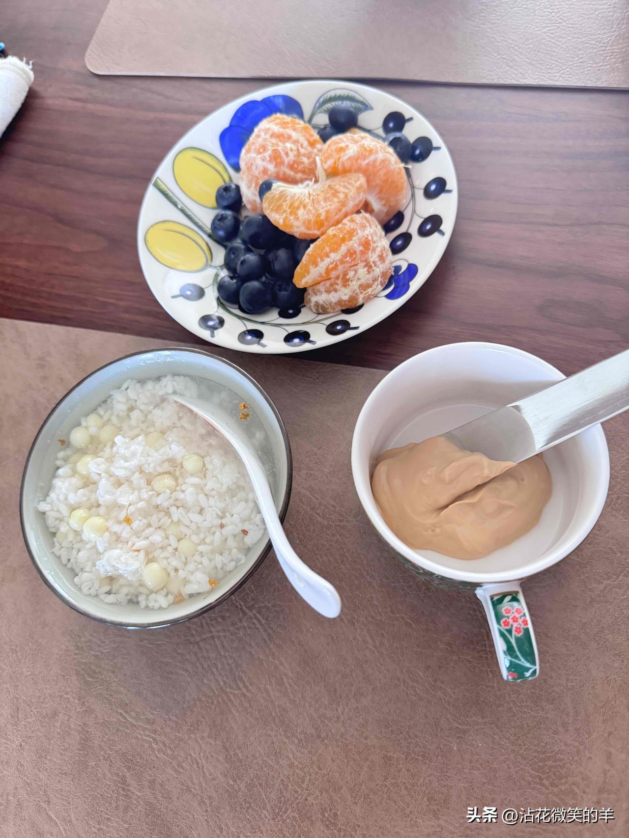 “企业的退休人，工资低一点，但他们以前的工资高呀，正如甘蔗没有两头甜，很公平。”