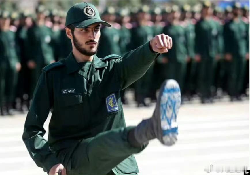 伊朗外长警告，倘若战端再起，美以的下场将和上次的12天战争一样。 