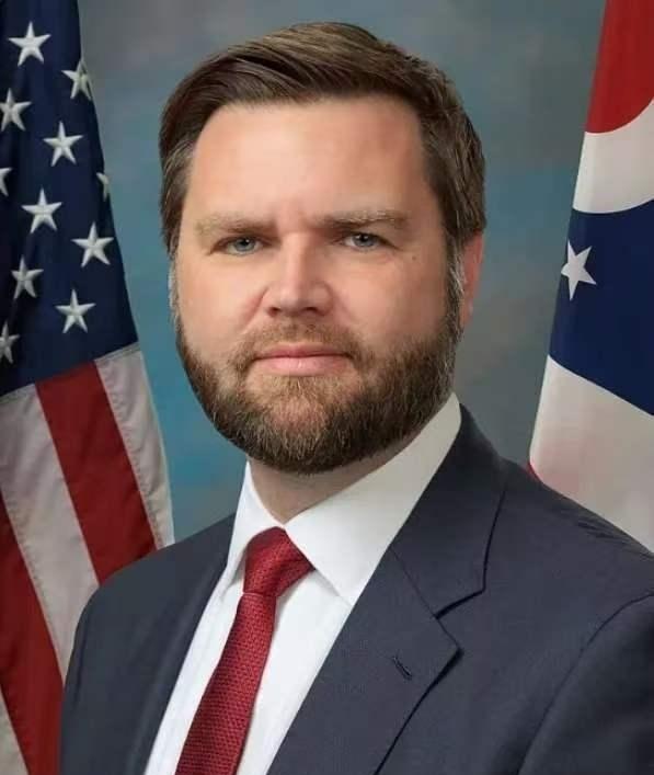 你敢想象美国现任副总统万斯到底有多富有吗？说出来可能会让你大吃一惊，万斯的财富积