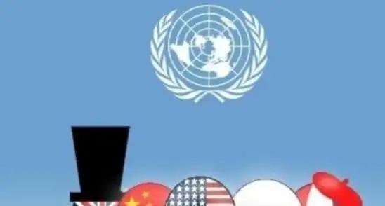 西方媒体最近又热闹起来，说五常里美英法都卷进了俄乌冲突，只有中国站在外面“悄悄抄