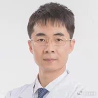 《排油真的能减肥吗》排油不能减肥，且危害性大。排油减肥指的是口服胃肠脂肪酶抑制剂