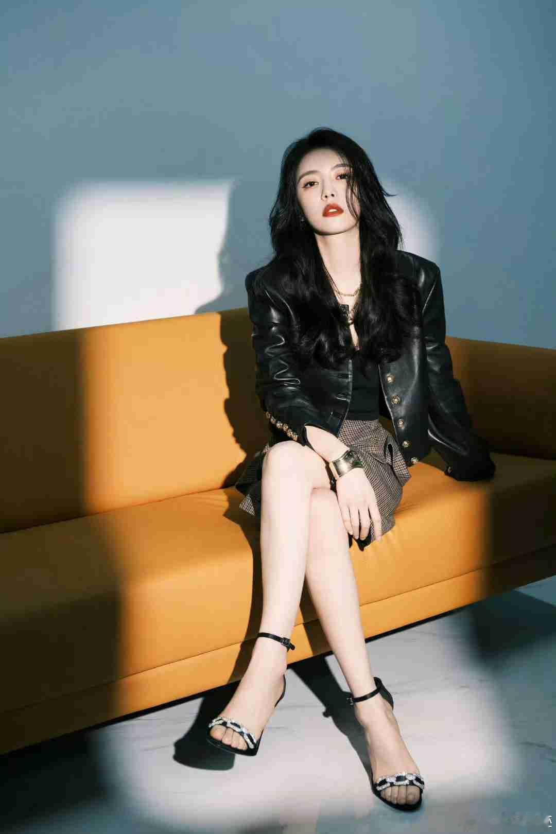 我的今日状态：😁轻松愉快
我这里的天气：☀️晴天