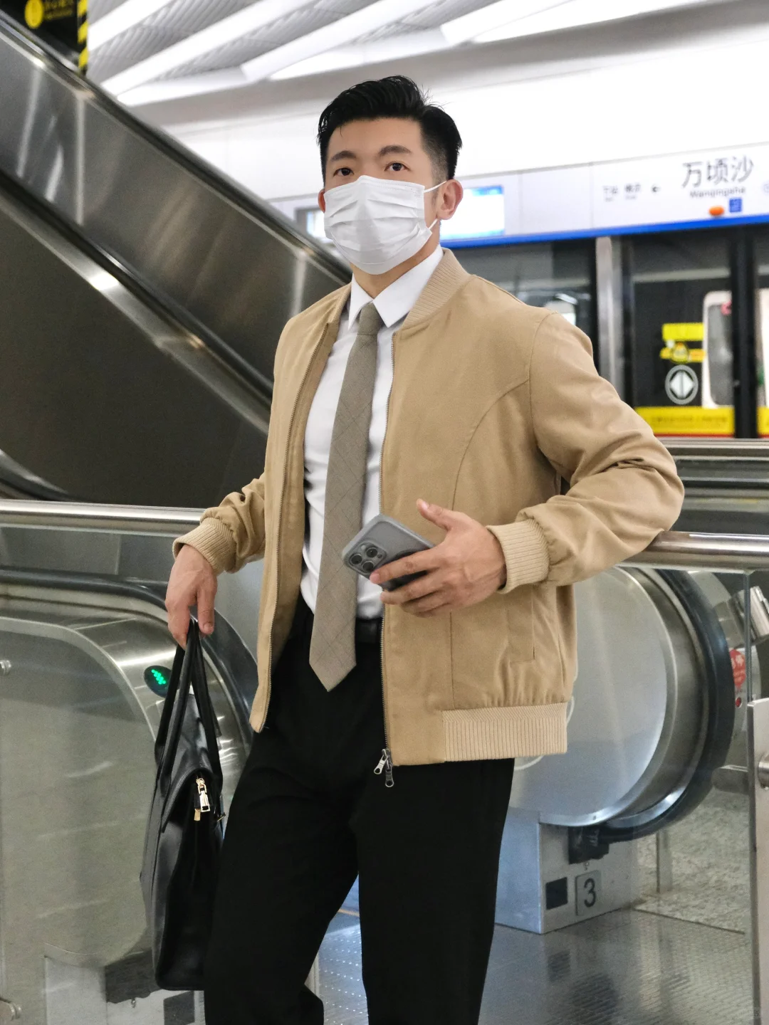忍不住要分享，小个子男生通勤必备夹克