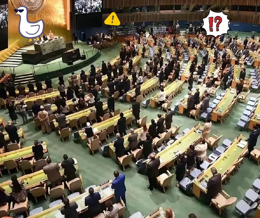 联合国又来要钱了，
这次要钱要的很绝，很干脆，
联合国秘书长古特雷斯发言称：
