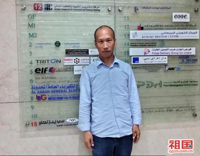 2005年，山西一位农民因为住不起宾馆，晚上就搭个塑料布住在沙漠，没想到，他因此