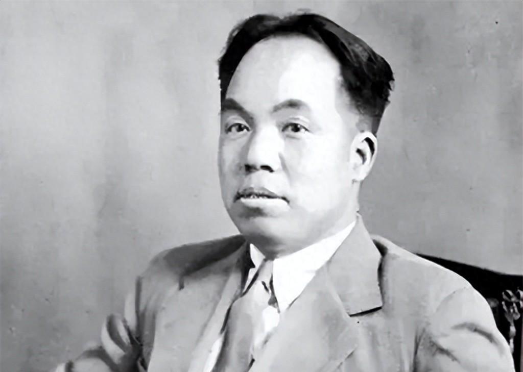 1943年盛世才为讨好蒋介石，指使杀害毛泽民并施以酷刑，毛泽民英勇牺牲令人痛惜