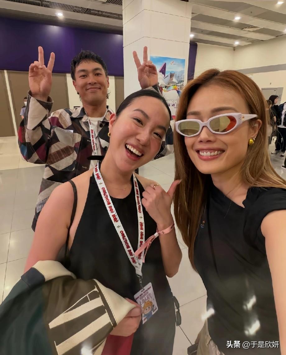 活久见！容祖儿、杨祐宁同框，这是什么神仙朋友圈？晒图笔记大赛容祖儿、杨祐宁和友人