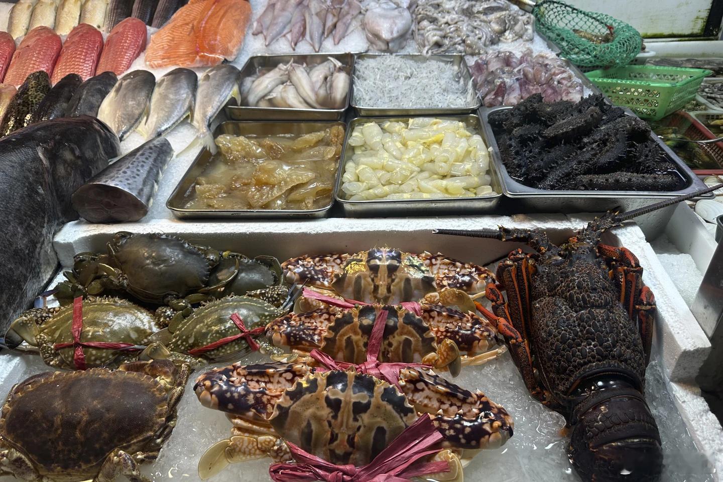近日批准449種日本水產品恢復進口，從金槍魚到扇貝、章魚，全都回來了。還會有人驚