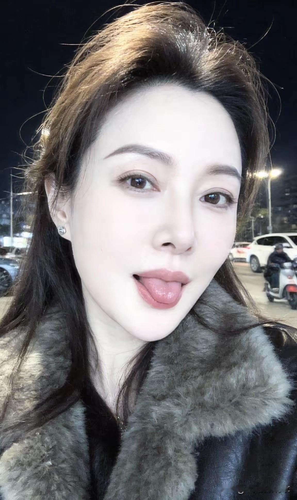 舌苔真好舌象观健康 舌苔 舌象舌诊 舌苔发腻 舌苔清洁技巧 儿童舌苔 舌苔清洁