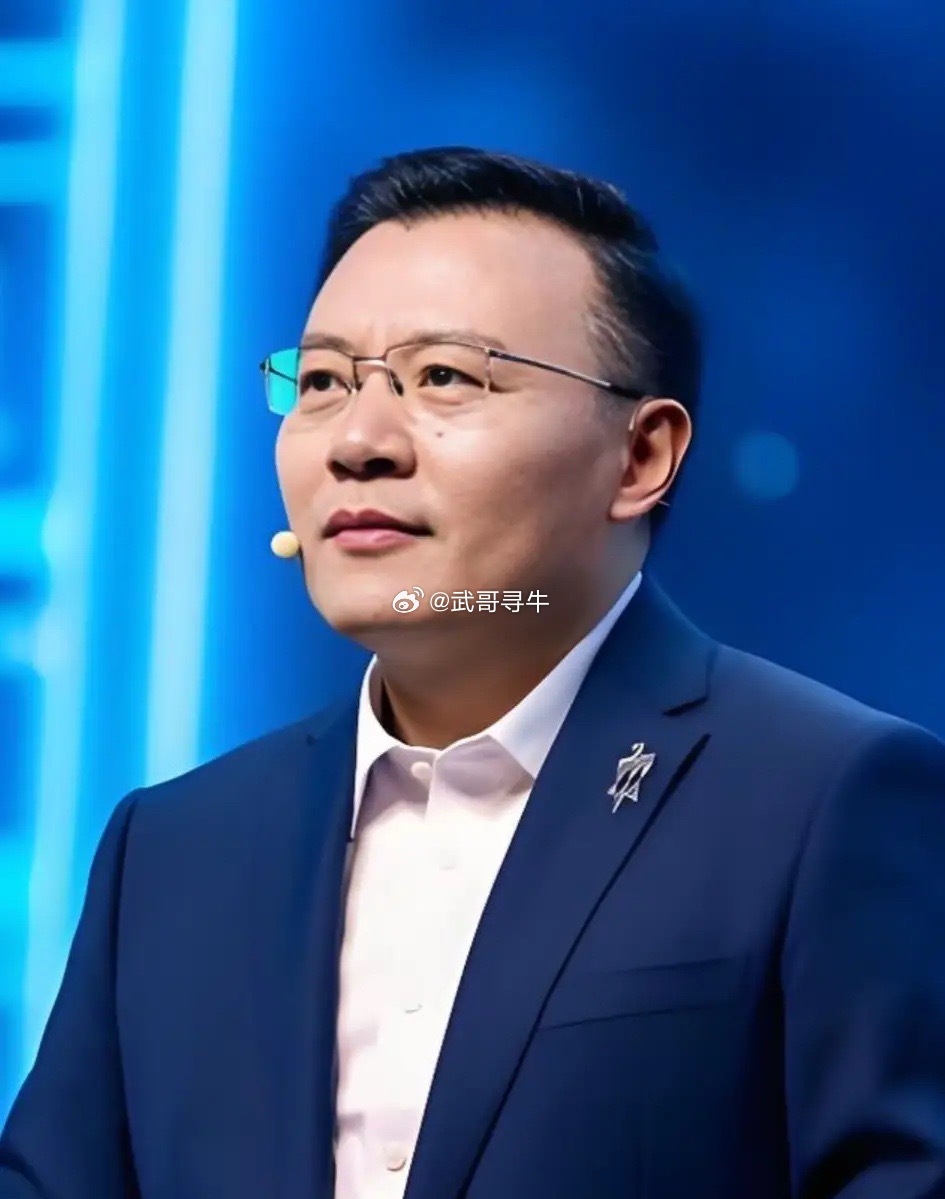 任泽平被禁止关注 网友调侃A股利好任泽平老师又上热榜了大消息，任泽平老师遇到麻烦