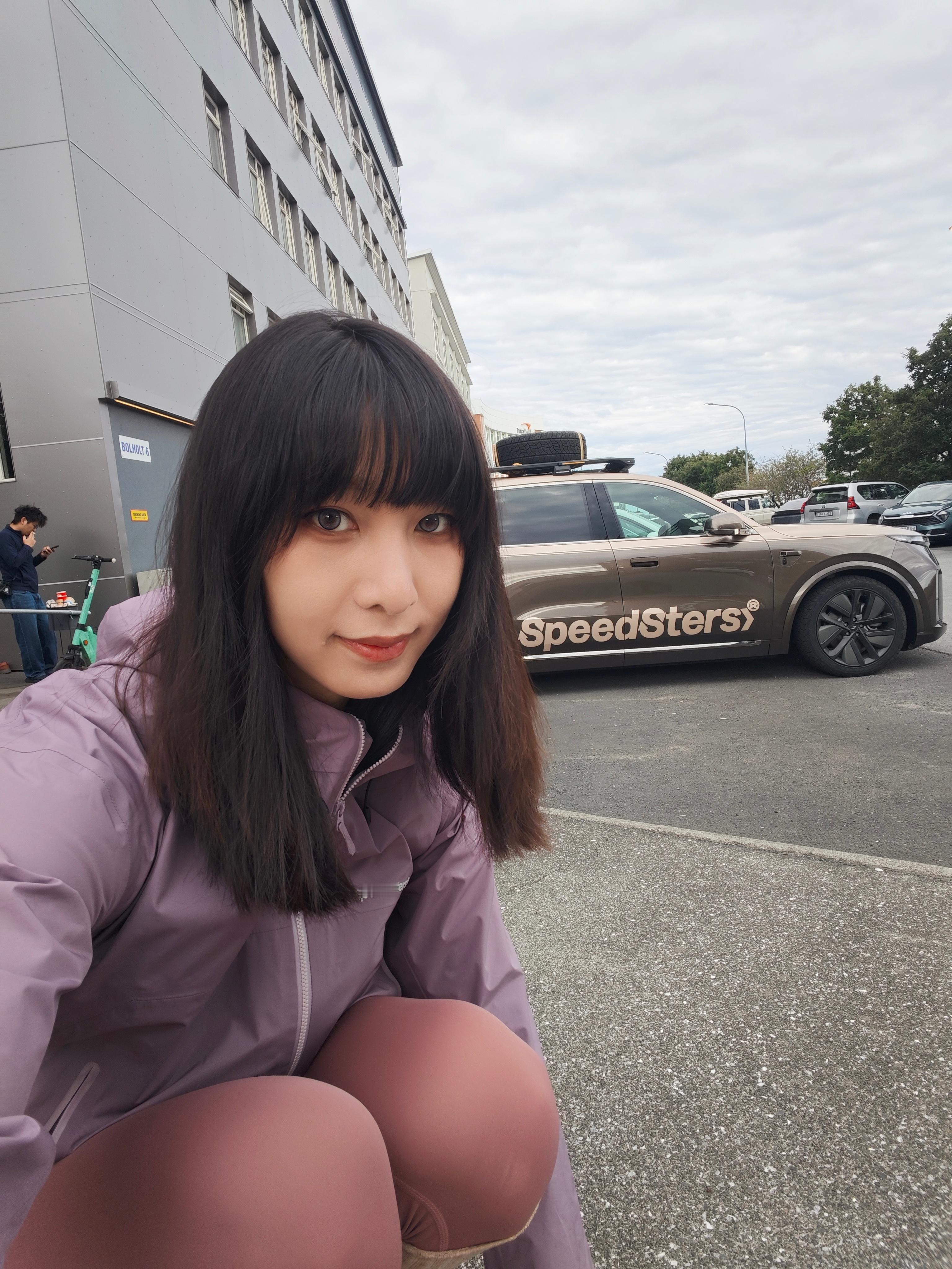 人生中第一次出国跟着拍极速之旅，好兴奋，好激动！大家想看美美哒的视频？还是美美哒