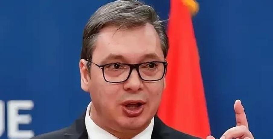 就在刚刚。
 
塞尔维亚总统武契奇突然宣布了。
 
在北京参加抗战胜利80周年纪