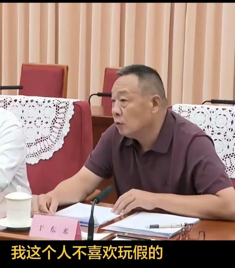 做生意，没问题。
但他的价值观，我完全不赞同，已经西化了，或者日化了。
“中国的