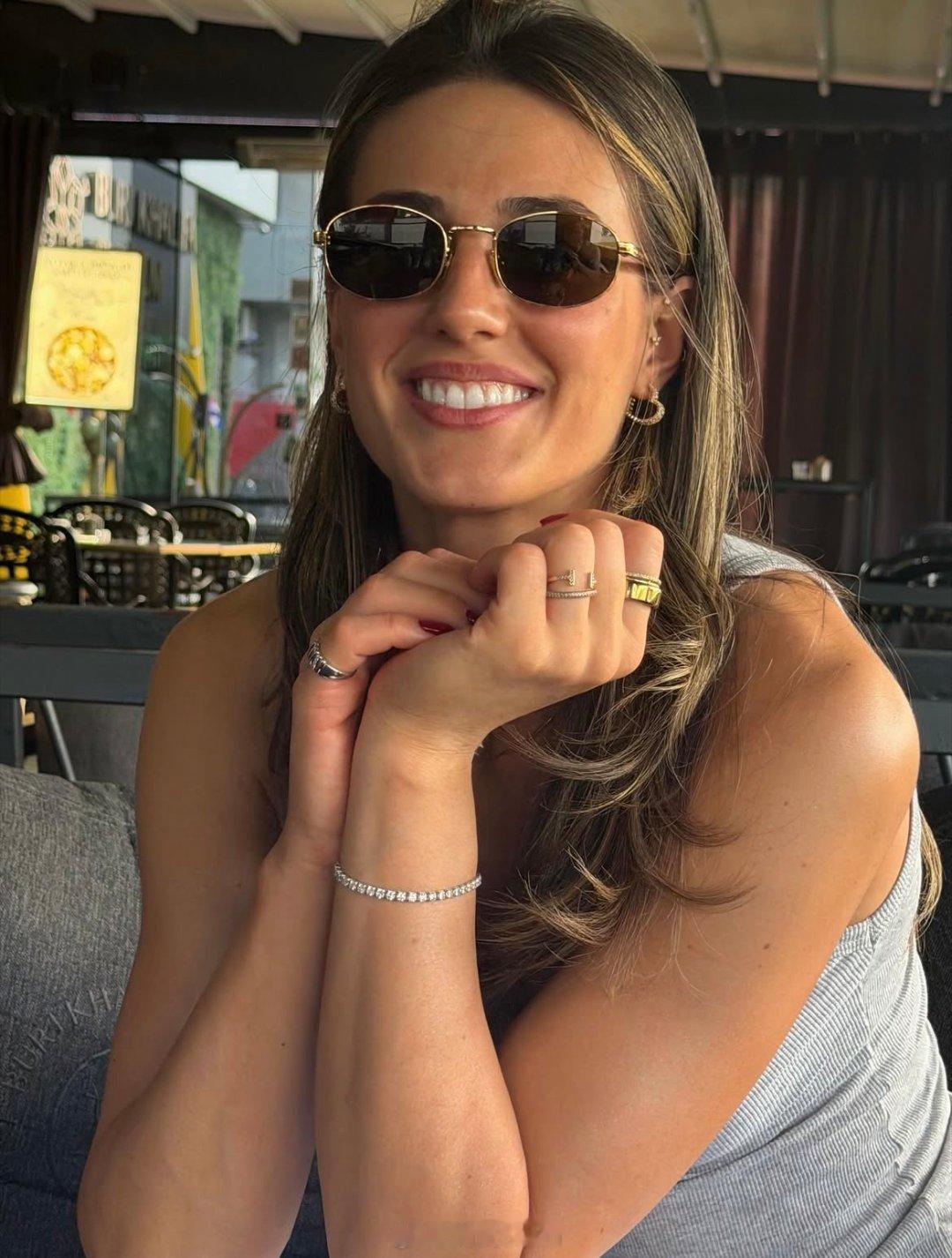 女排 大美女🇷🇸阿莱克西奇🕶️ 