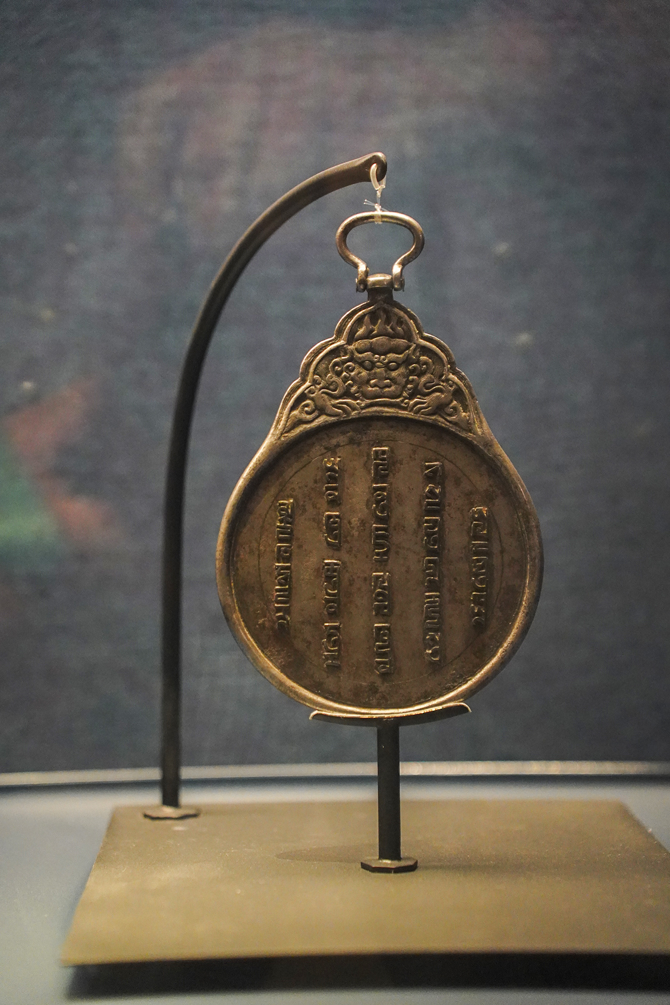 粤读甘肃武威雷台汉墓出土的马踏飞燕，中学历史课本看过，现在终于见到真品陈列在省博