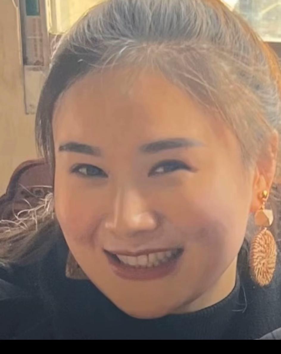 曹某某出手了
她在悄悄做2件事 但还是被网友发现了
留给朱女士的时间不多了

 