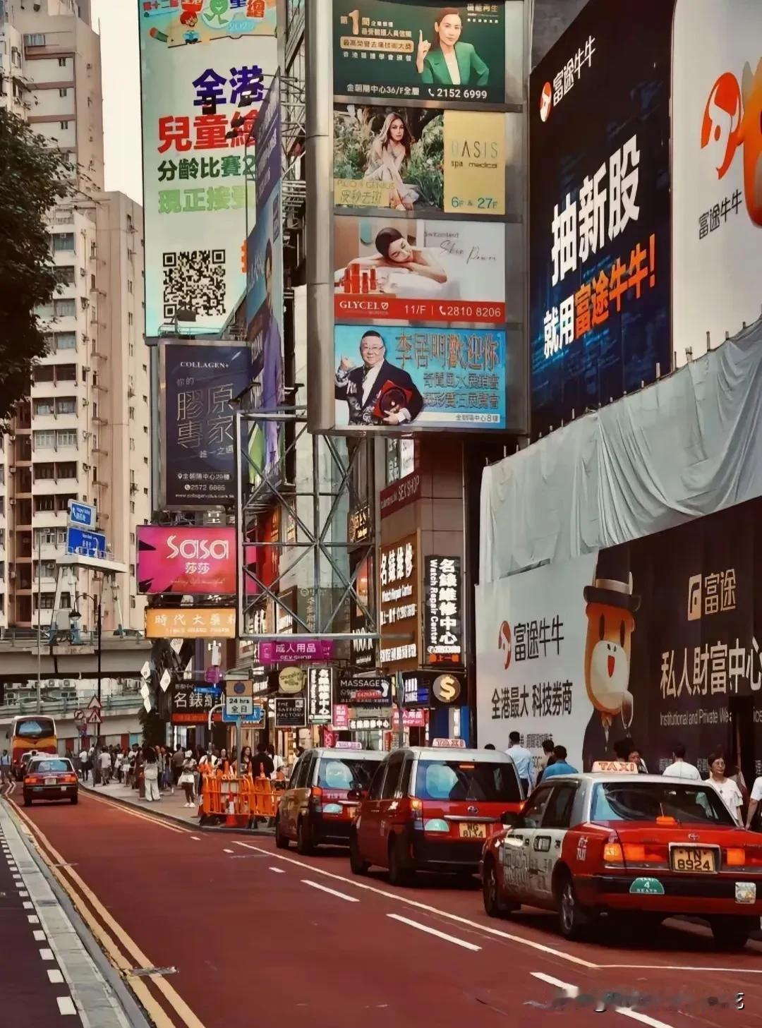 在香港法律允许，但在内地绝对禁止的5件事：，细节丰富、角度全面。
 
咱先把话说