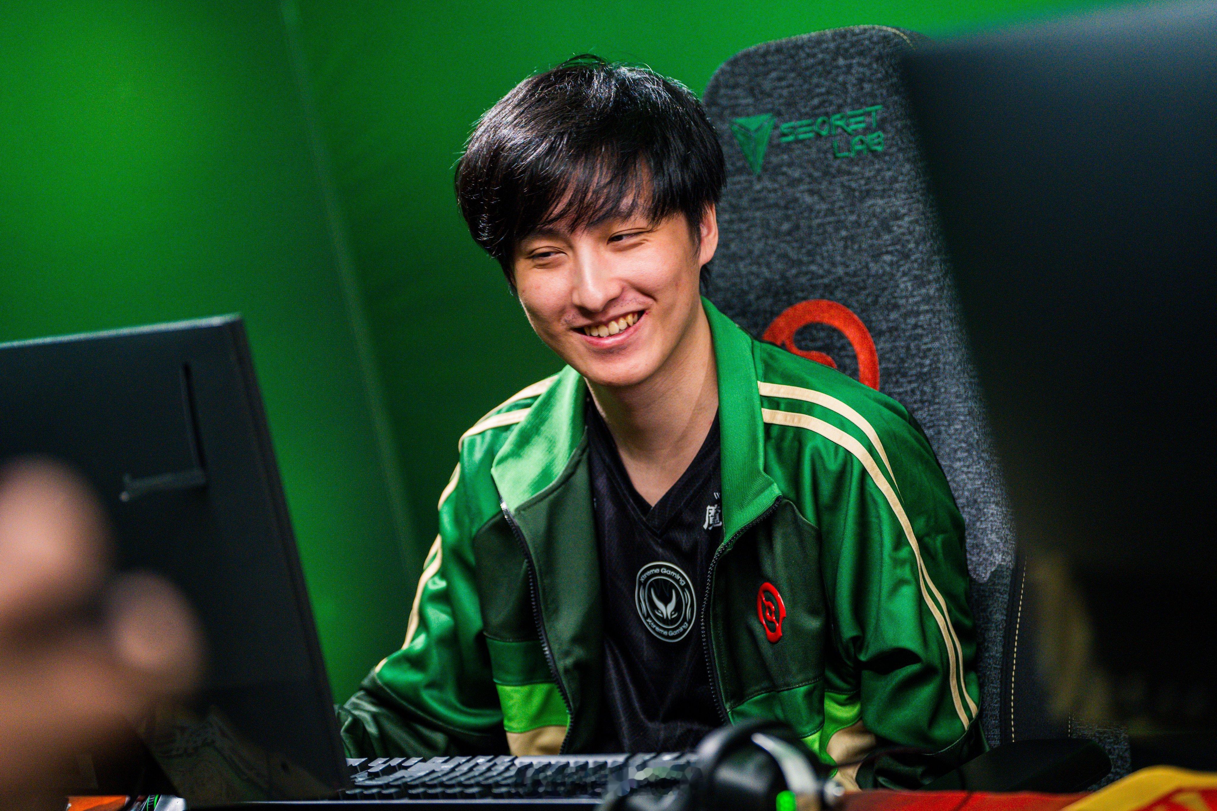 TI摄影：排名赛首日XG进入胜者组，TZ落入败者组#DOTA2[超话]# ​​​
