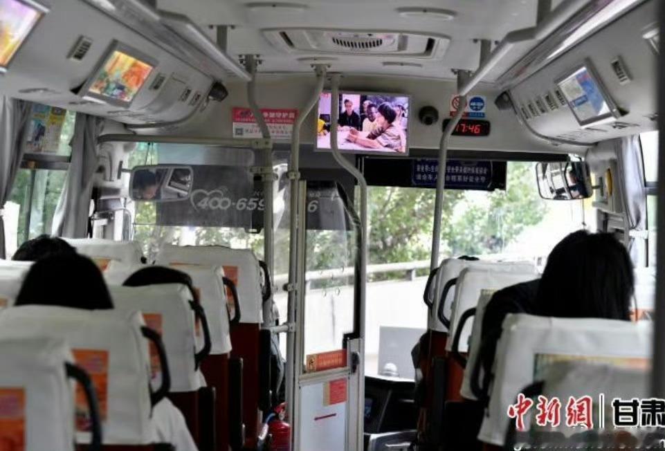 外媒点赞兰州0元游！交旅融合打造出行新体验兰州小兰约车0元游水墨丹霞太香了 当六