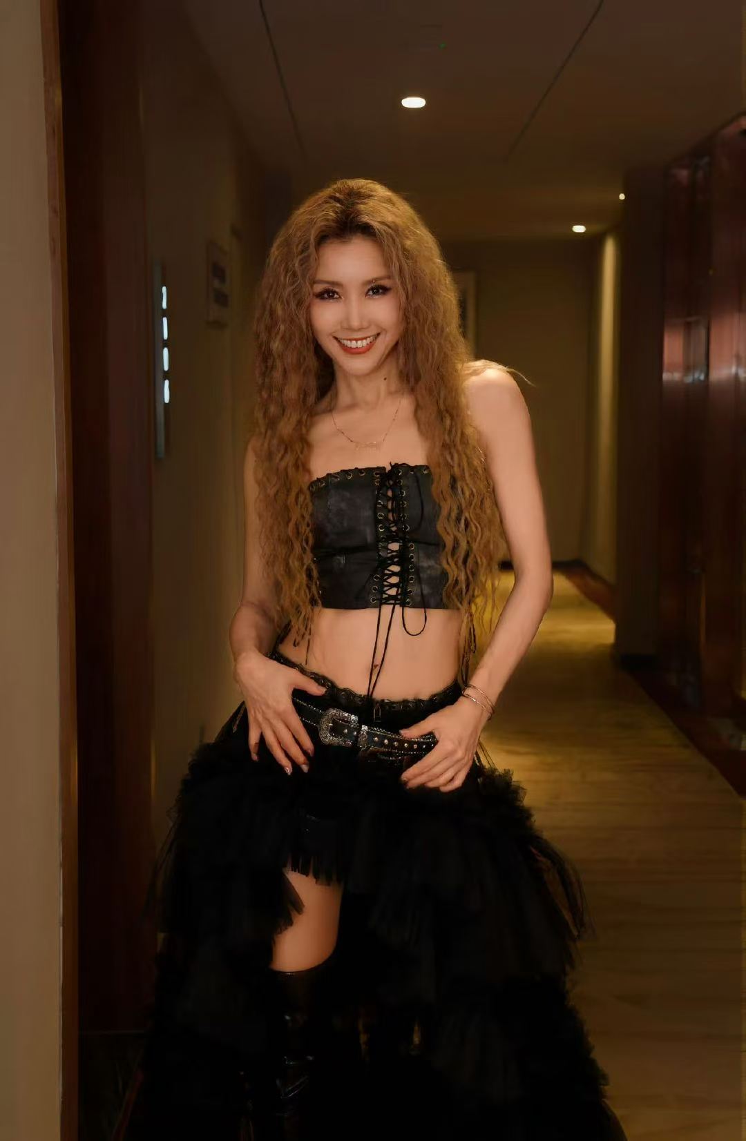 王蓉本名王菲 王蓉这话说得太通透了，比起名字更希望大家记住原本的她，确实她的歌比