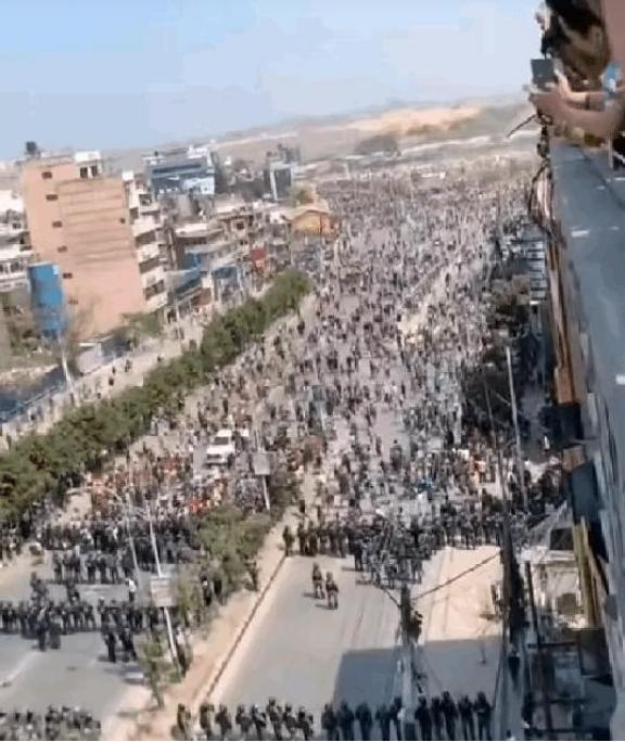 有人预测，如果不限制印度移民，多年以后，很多国家将成为印度人的天下，现在的尼泊尔