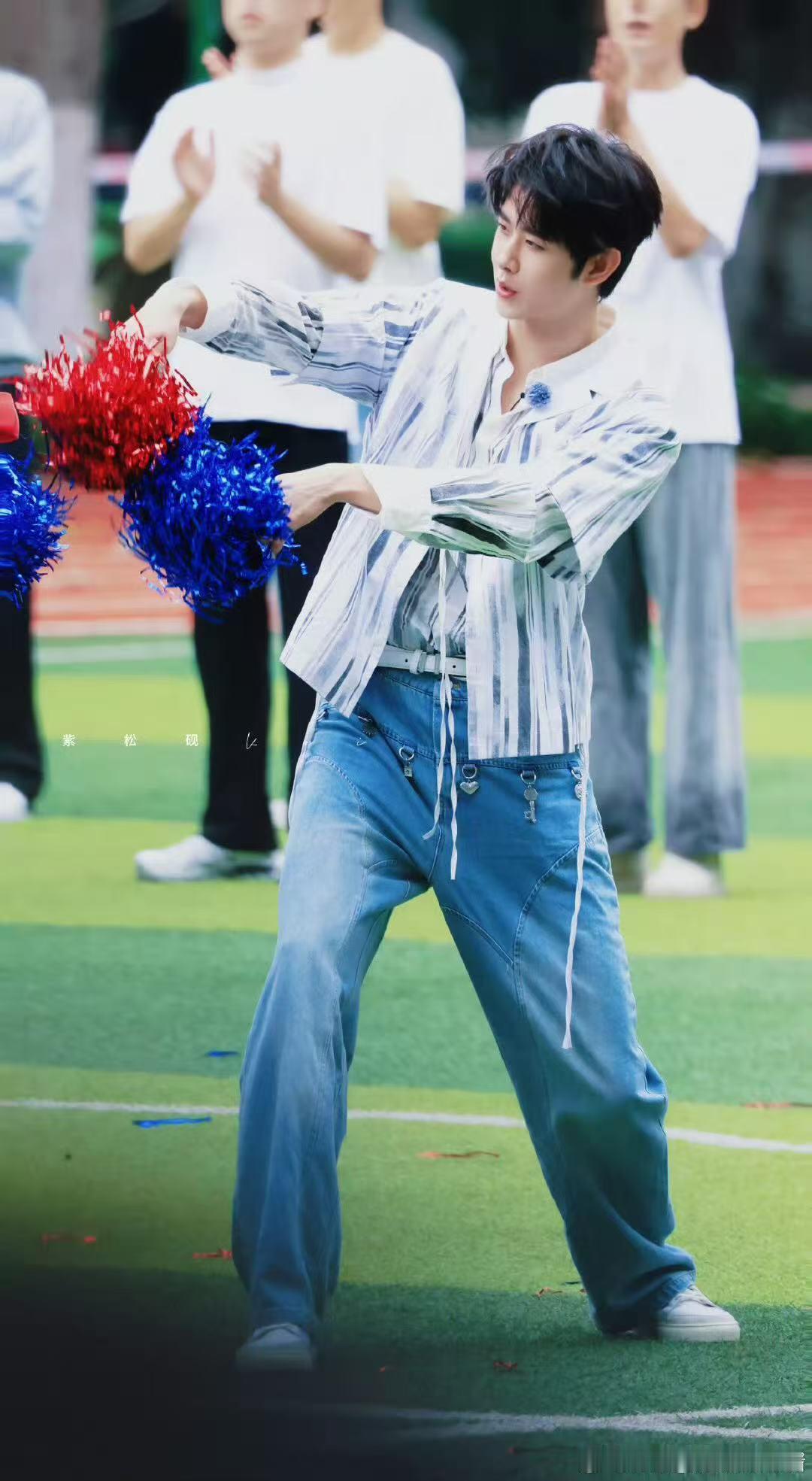 田嘉瑞快乐趣吹风拉拉队路透 ​​​今天是加入拉拉队的小田～期待田嘉瑞在《快乐趣吹