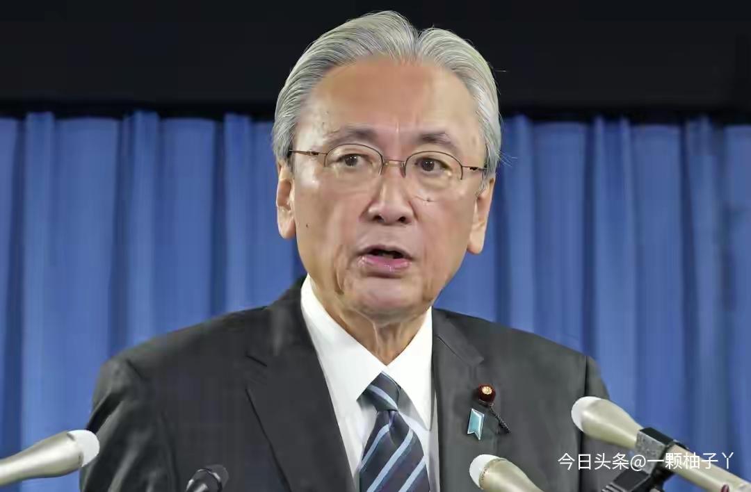 中方3月30日对日本右翼政客古屋圭司祭出反制：冻结资产、禁止入境及交易，原因是他