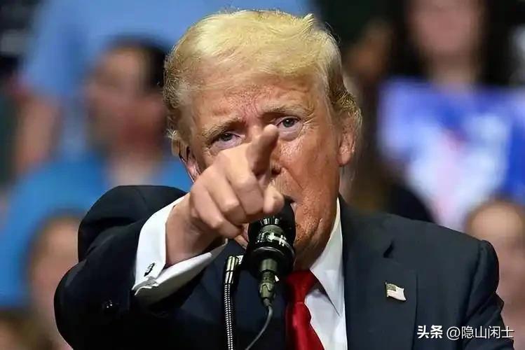 以攻击别国的战争成果，来渲染自己的政绩，以制造无辜民众的伤亡，来炫耀自己的才华。