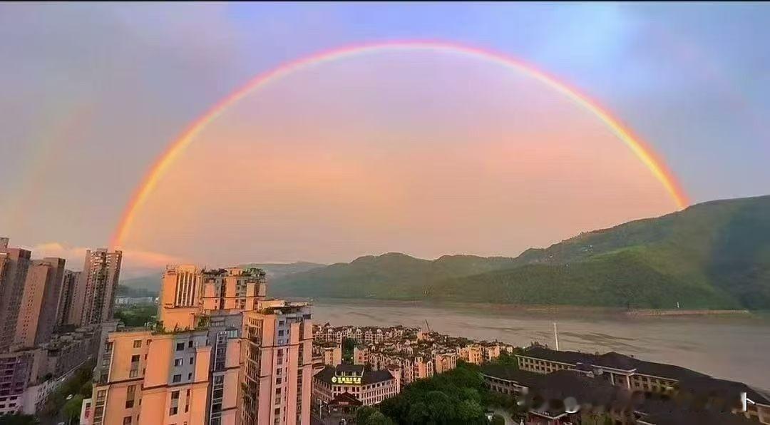 明天就要上班了，心情像死一样的沉重，怎么样才能在面对自己不喜欢的工作时，做到心如