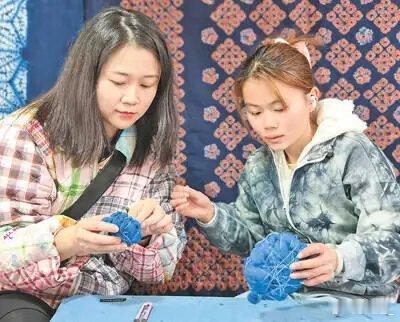 非遗扎染养活1000多当地工人 为啥说去大理根本不用找理由？看看非遗扎染就知道了
