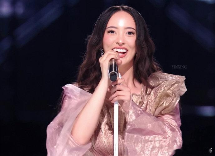 #凡希亚格兰美##这跟在歌手现场有什么区别#凡希亚，现场版CD机再现，兰州之夜因