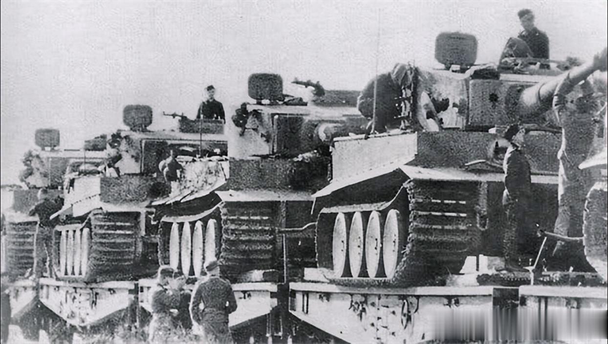 穷人的悲哀：等你有钱了，人也老了。1943年，德军在苏德战场上已完全出现颓势，被苏军打的节节败退。这时在库尔斯克地区，有一股苏军孤军突入德军防线。德军曼施坦因元帅建议：抓住有利战机，迅速围歼这股苏军。 
德军统帅部为了确保库尔斯克战役万无一失，一定要在战役中投入最精良的武器。当时德国正生产出一款新型虎式坦克。但在测试时，希发现新型虎式坦克，居然被苏军反坦克炮，一炮打穿。希怒吼道：“把新生产出的坦克全部开回工厂，再加一层钢板！”这就意味着前线要等这批坦克，库尔斯克战役被推迟了，至关重要的两个月。两个月内，苏军