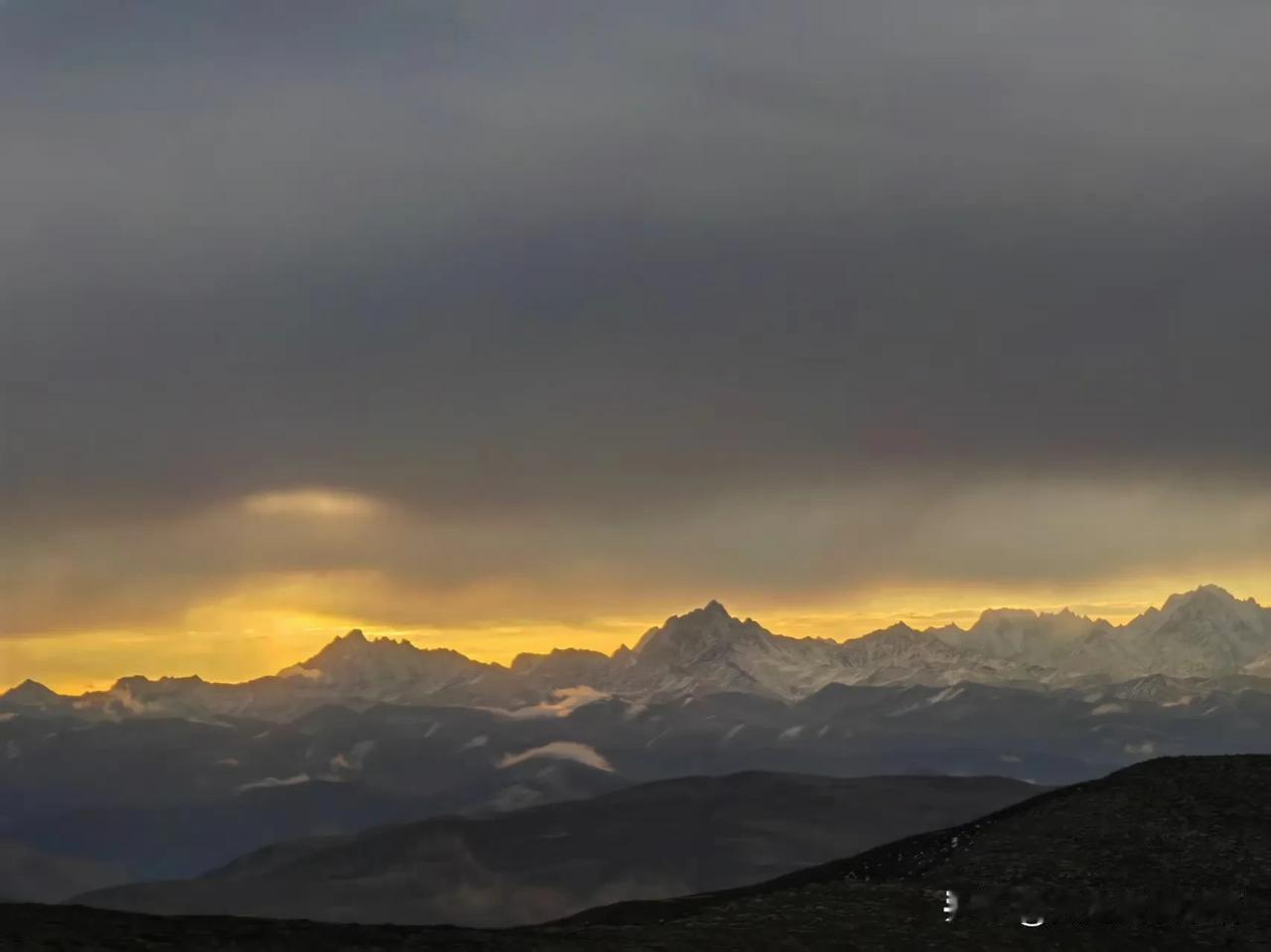 命运难以捉摸。

今天看到倪海厦老师讲命的一段视频。
他说他算到59岁会去世，有