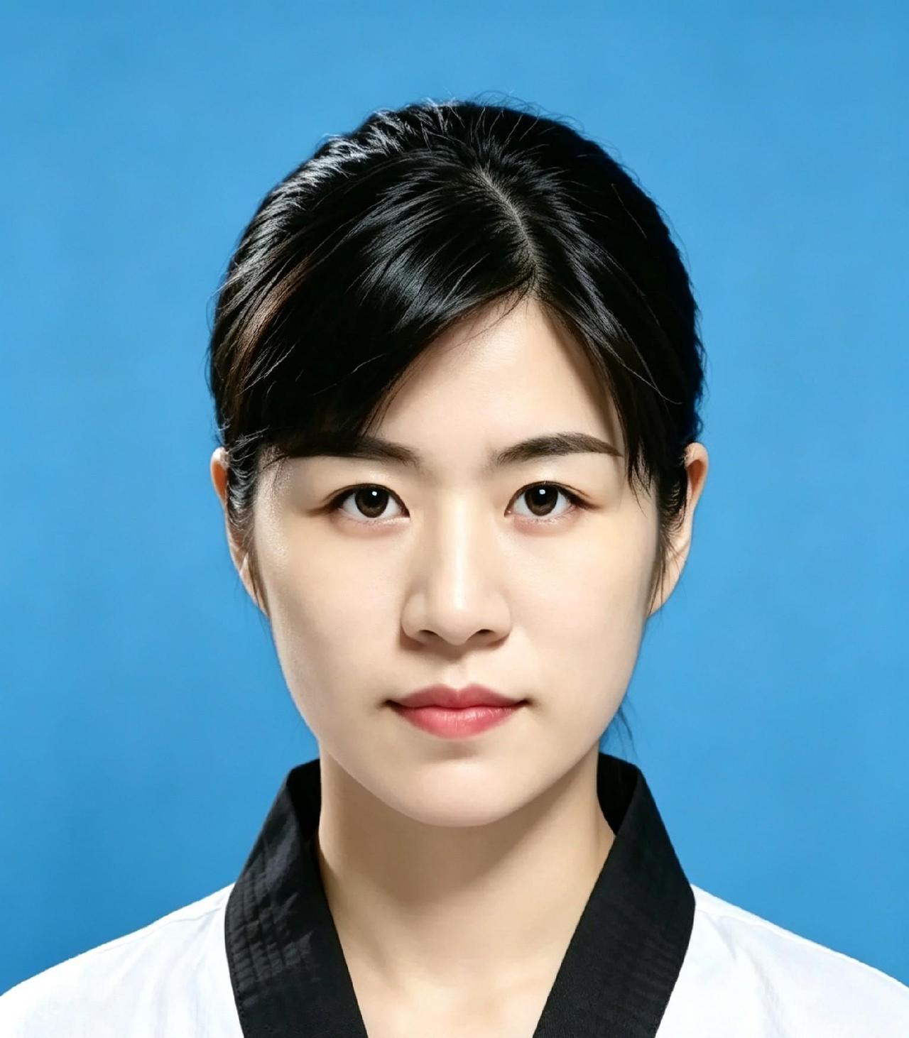 祝林芳，女，汉族，1982年9月生，河南安阳滑县八里营镇祝庄村人，中共党员。19