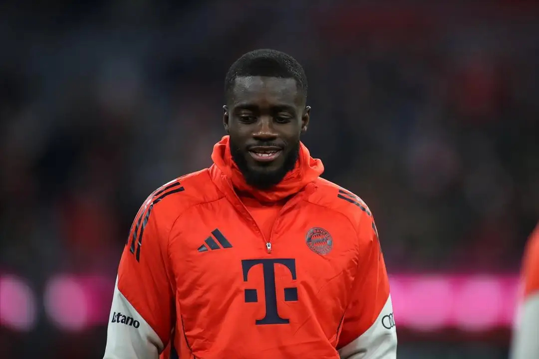 拜仁与于帕梅卡诺达成续约原则性协议 薪资签字费分歧已解德国媒体《图片报》最新消息