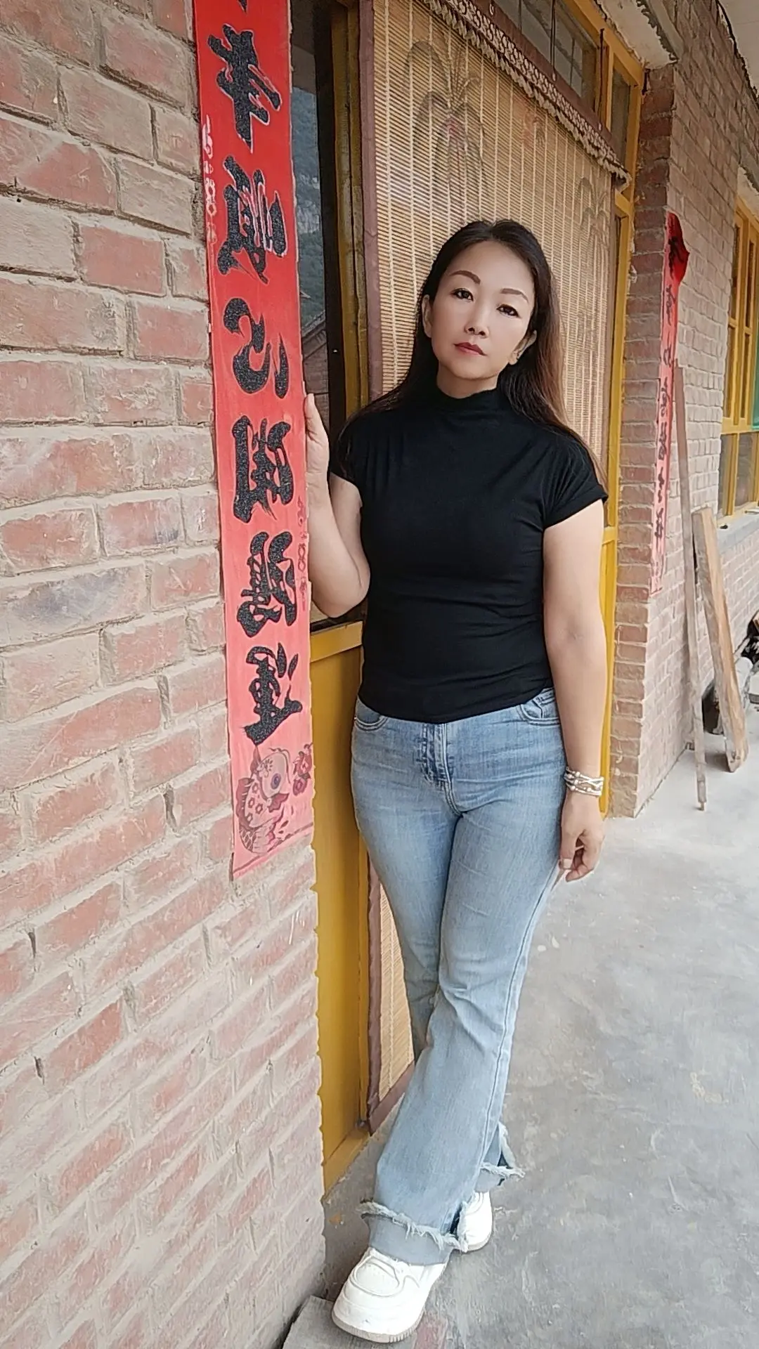 人这一辈子总是在等，等将来，等不忙，等下次，等有时间，等有条件，等有钱...