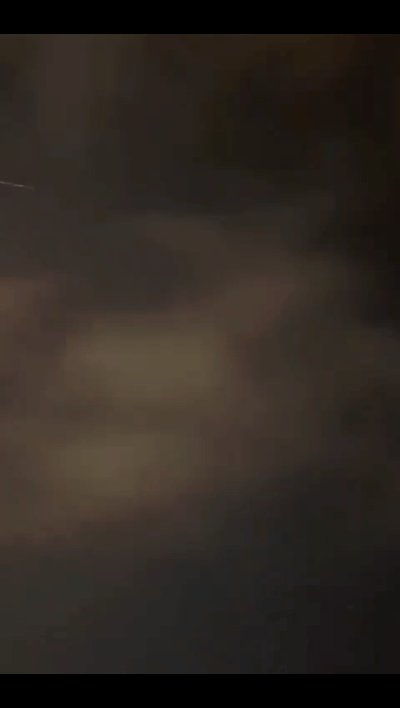 黎巴嫩真主党向以色列发射大批火箭弹，看热闹拍摄的当地老百姓称多达上百枚。对于黎巴