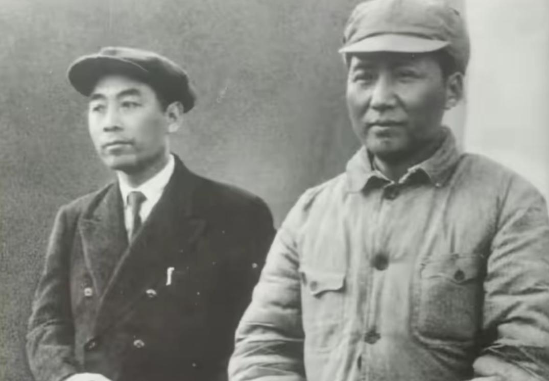 一句寻常口头禅泪染全网！伟人甘愿静静等总理，看完瞬间破防
 
人世间最珍贵的情谊