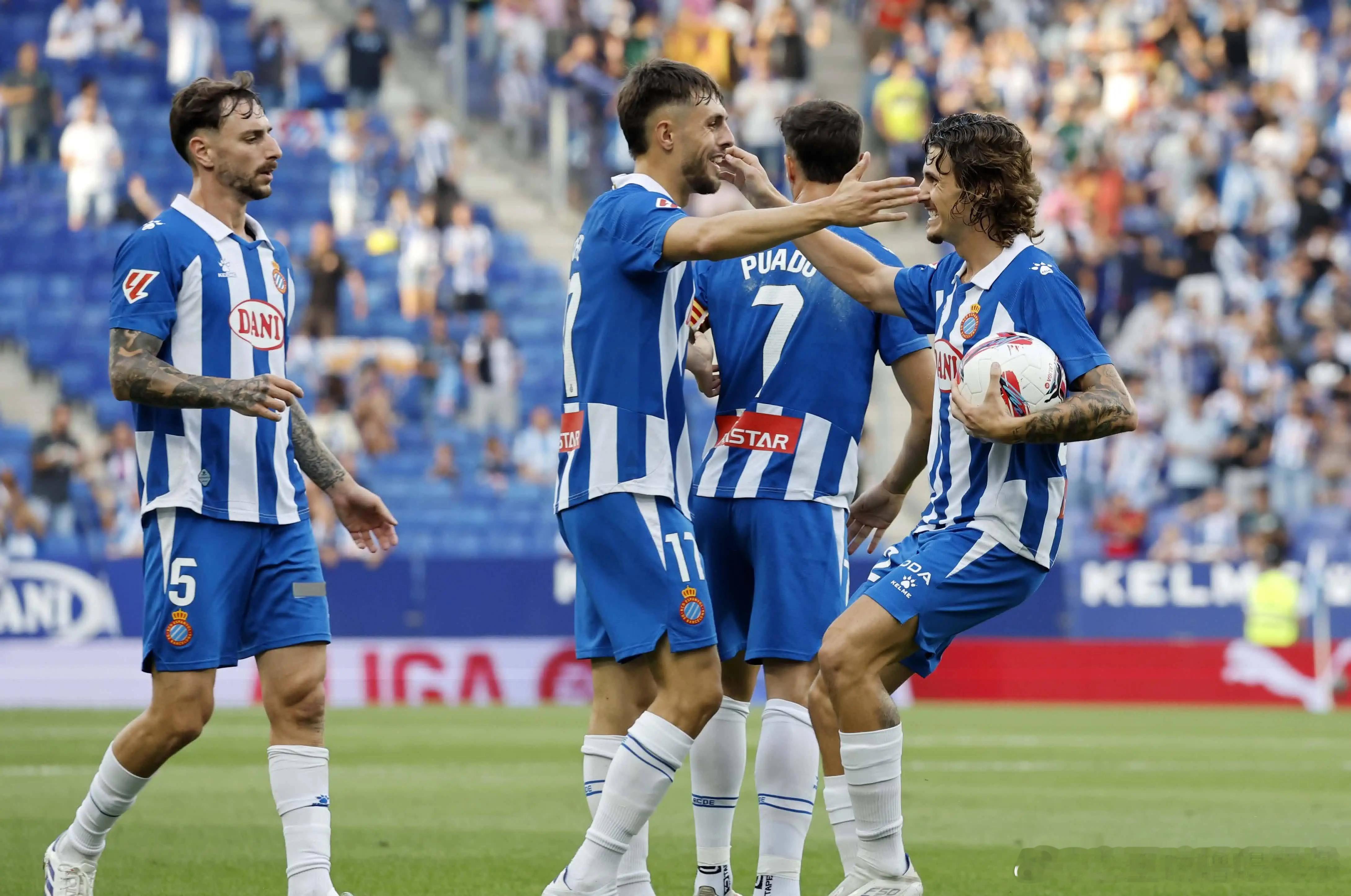 今日免费赛事情报更新！006 葡超 阿尔维卡vs波尔图实力战意1.阿尔维卡目前在