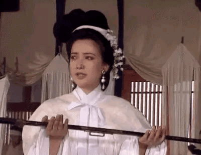 《三国演义》的小乔，《水浒传》的李师师，《西游记》的怜怜，《红楼梦》的秦可卿。