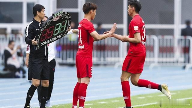 【强制U23政策】国际足联（FIFA）正在考虑推行新规，要求所有职业俱乐部一线队