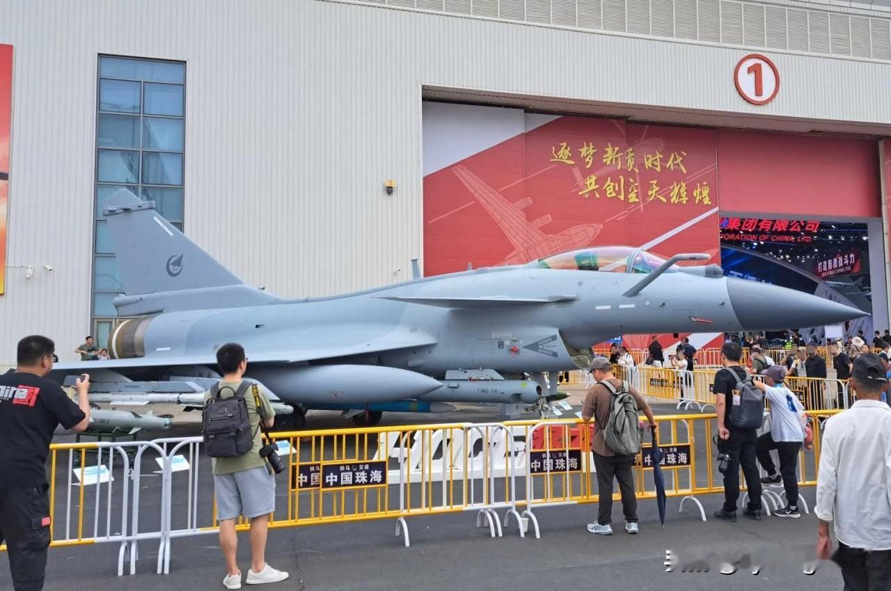 🇧🇩🇨🇳 孟加拉国正在就购买20架中国歼-10CE多用途战斗机进行谈判。
