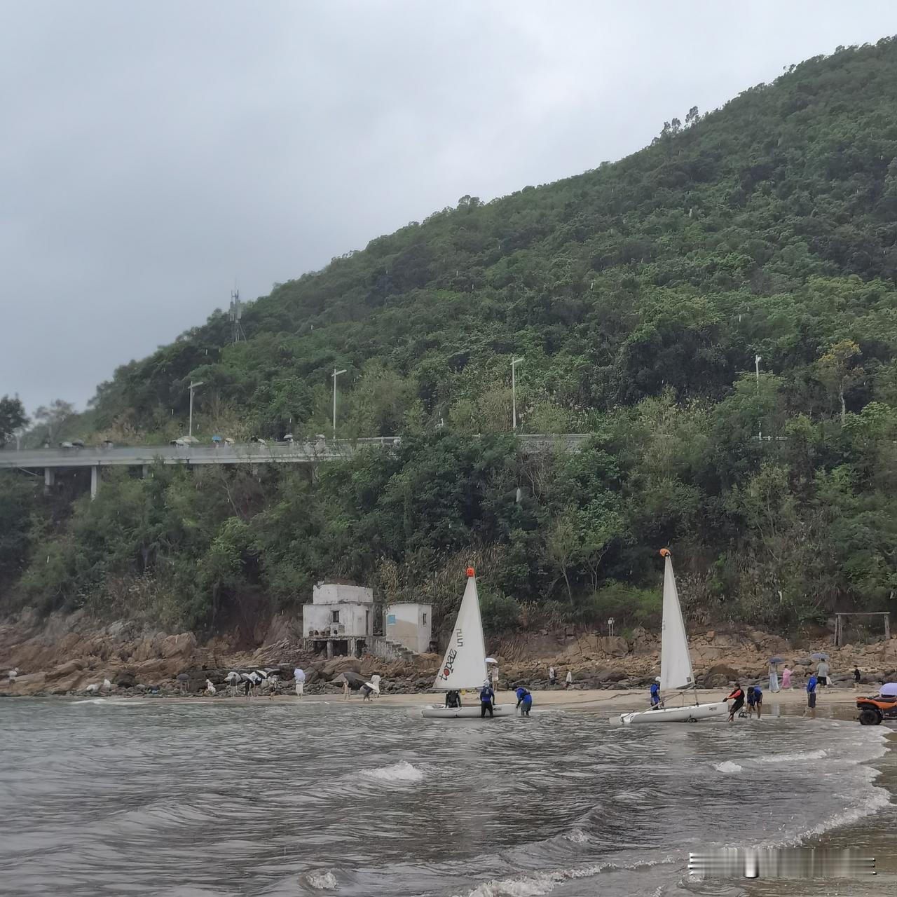 经济下行期，有一个反直觉却无比残酷的真相：活下去，比什么附加值、情怀、格调都重要