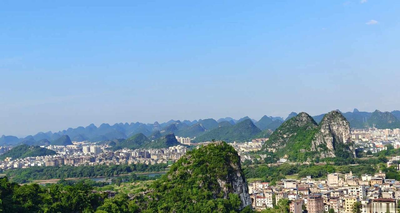 桂林穿山公园免费爬山攻略，市区千里江山图
拍千里江山图不用去那么远
在市区也能满