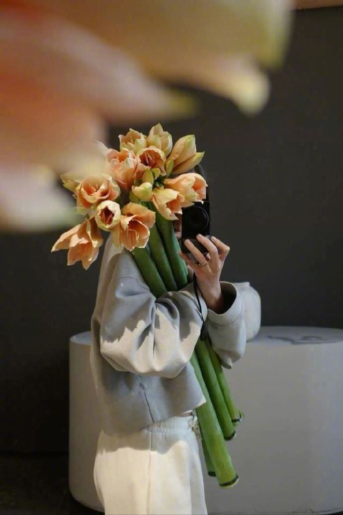 女孩都爱花 🌷 