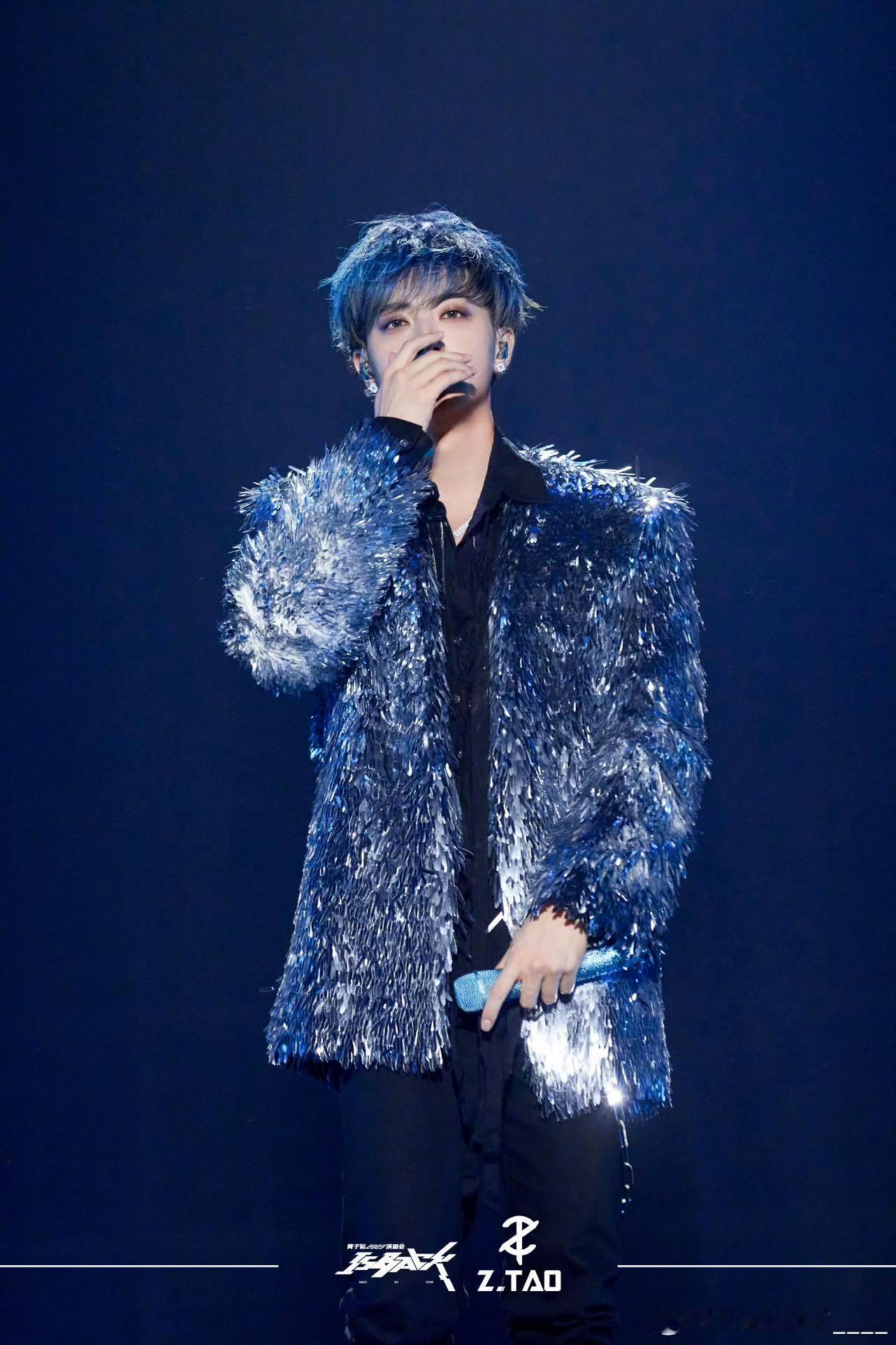 湖南卫视跨年第一波阵容 这波阵容真的是令人心动，胡海泉的经典歌曲和戴佩妮的细腻嗓